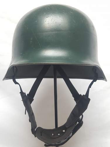 Helmets of the West-German &quot;Bundesgrenzschutz&quot; - &quot;Federal Border Guard &quot; - M 1953 - Trial 3-point chin strap