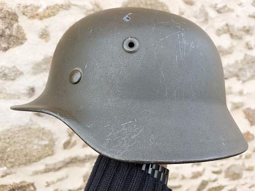 Berlin Police Helmet M1951 strange rough paint