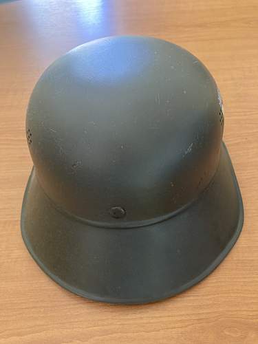 What has happended to Bulgarian Luftshutz helmets after the WW2?