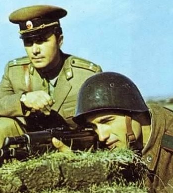 The mysterious M51, M72s Bulgarian helmets. Part 1