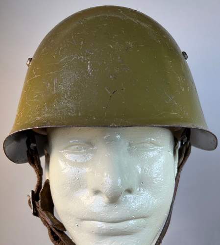 The mysterious M51, M72s Bulgarian helmets. Part 1