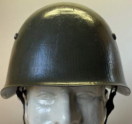 The mysterious M51, M72s Bulgarian helmets. Part 1