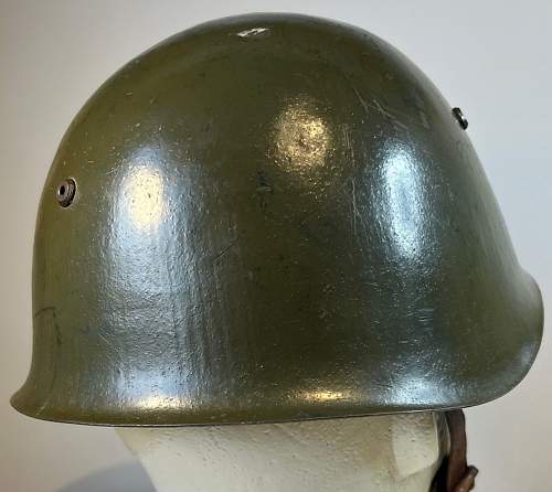 The mysterious M51, M72s Bulgarian helmets. Part 1