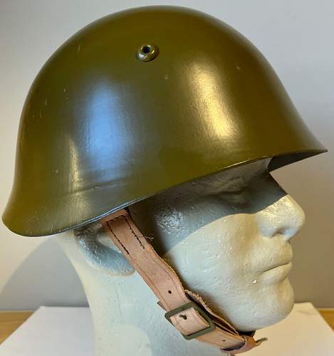 The mysterious M51, M72s Bulgarian helmets. Part 1