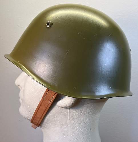 The mysterious M51, M72s Bulgarian helmets. Part 1