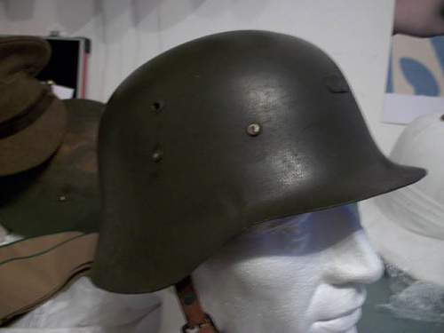 Spanish m35 helmet?