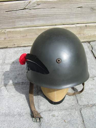 my italian m33 helmets