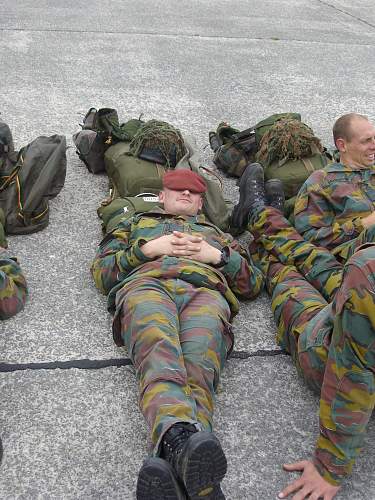 belgium m71 parachutist helmet