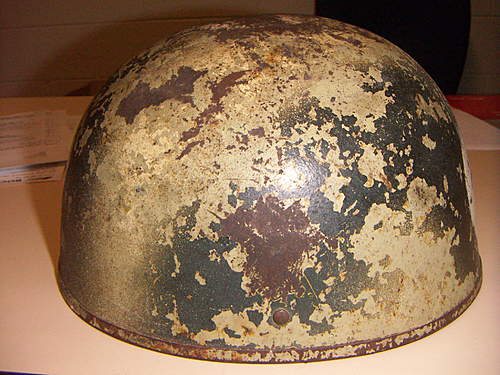 Iraqi issued British MKII Tank helmet?