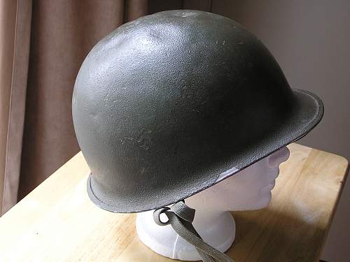 Info on this US style helmet