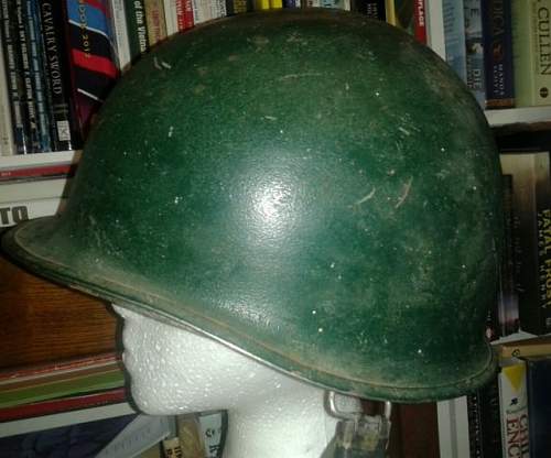 Falklands war - argie helmet?