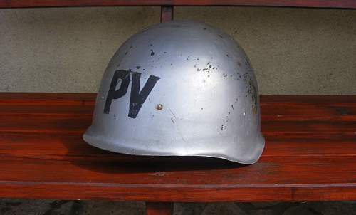 Question about a Hungarian 'Civil Defense' M50 helmet (???)