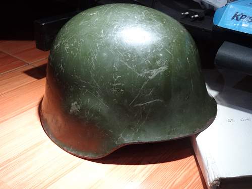 German steel helmet lookalike? Need help to identify the helmet