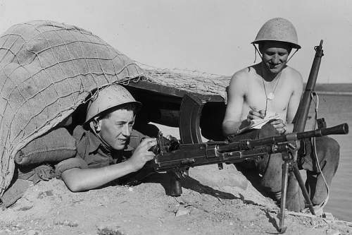 IDF ISRAELI helmets arab israeli wars, 1967 - 1982