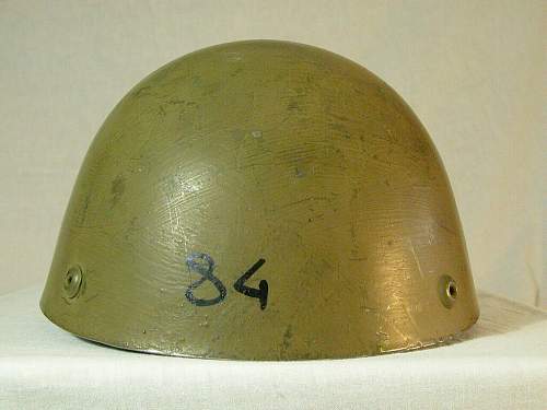 Post War Italian M 42/60 Paratrooper helmet