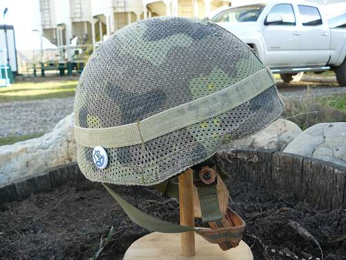 Parachute/Airborne Helmets and HSAT's from around the world