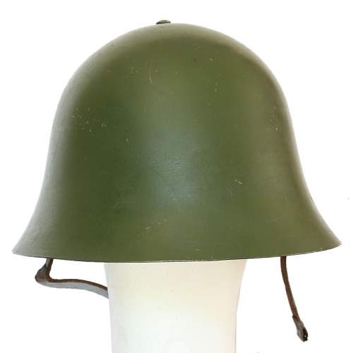 Is this a Portuguese WW2 helmet?