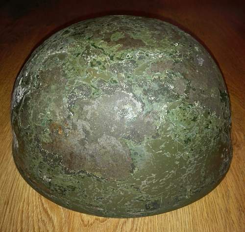 WW2 British Para/ RAC or post war British or Belgian Para/Tank relic helmet?