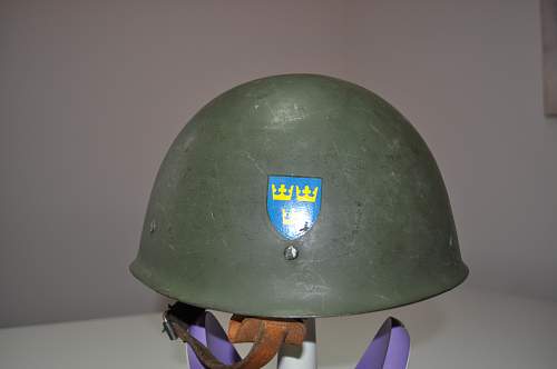 Swedish M37 helmets