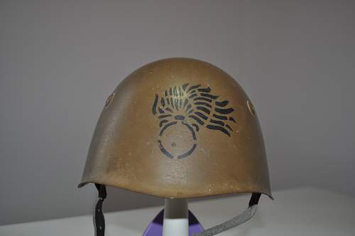 Italian M33 helmet-1947-90