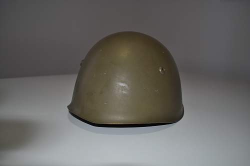 Italian M33 helmet-1947-90