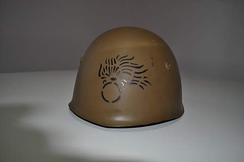 Italian M33 helmet-1947-90