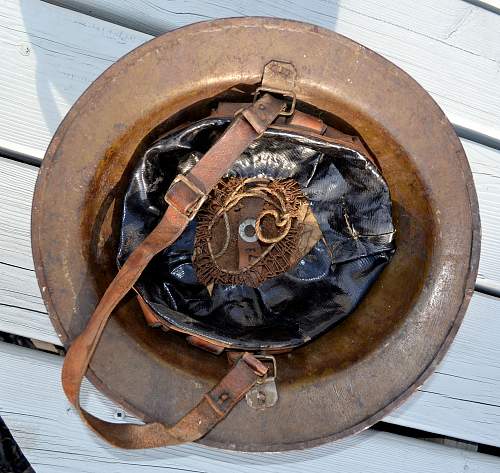 WW1  MK I Brodie Helmet, 2nd Canadian Tank Bn