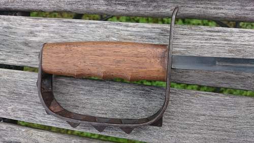 is it original U.S. M-1917 trench knives?