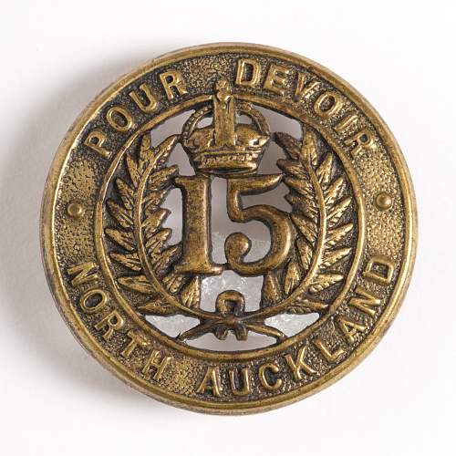 WW1 North Auckland 15th Regiment hat badge