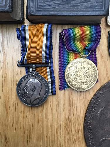 Great War/WWII Family Medal Group