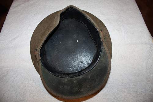 WW1 British cloth cap?