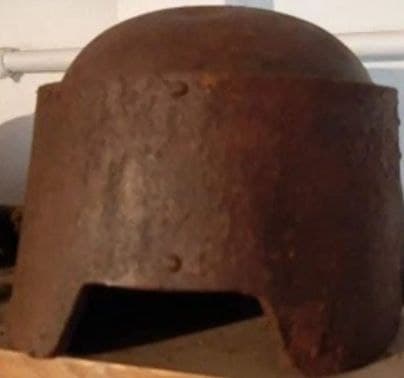 original Farina helmet, modified original or fake?