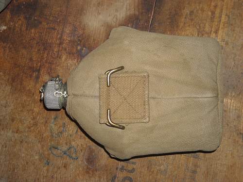 My only WWI item: US Canteen