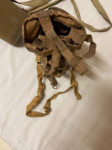 Is This French ARS Gas Mask The WW1 Version Or The Post War Version?