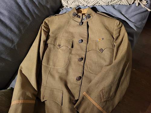 Question about markings in WW1 US Quartermaster officer service coat
