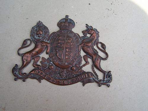 british coat of arms in copper