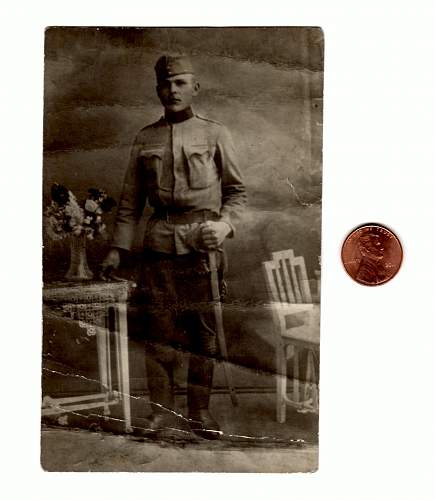 Help identify this soldier