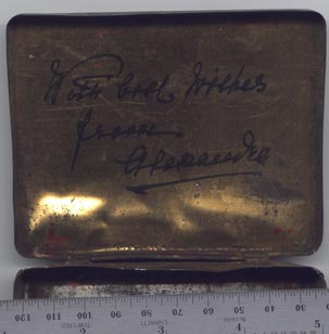Princess Mary's gift tin 1914