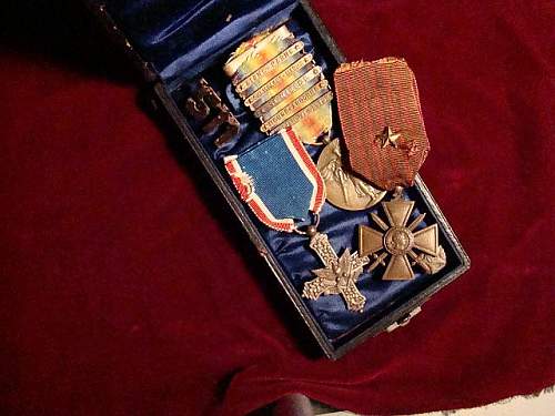 WWI Cased French DSC, Croix de Guerre, Victory Medal Group