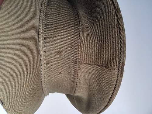 WW1 British visor cap?