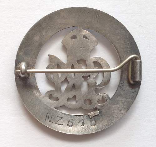 WW1 British Silver Wound badge